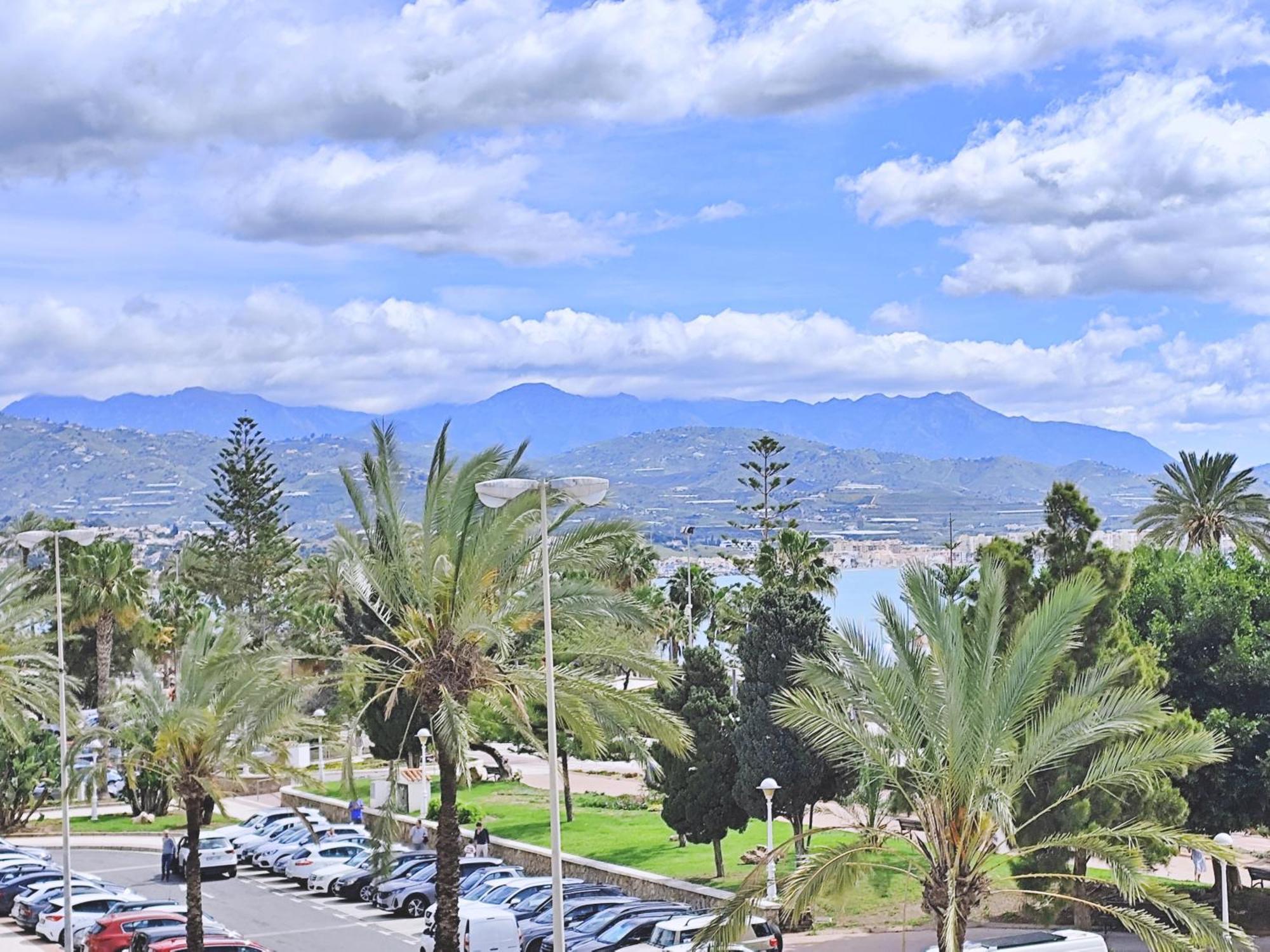 Apartamento El Nido Torre Del Mar Eksteriør billede