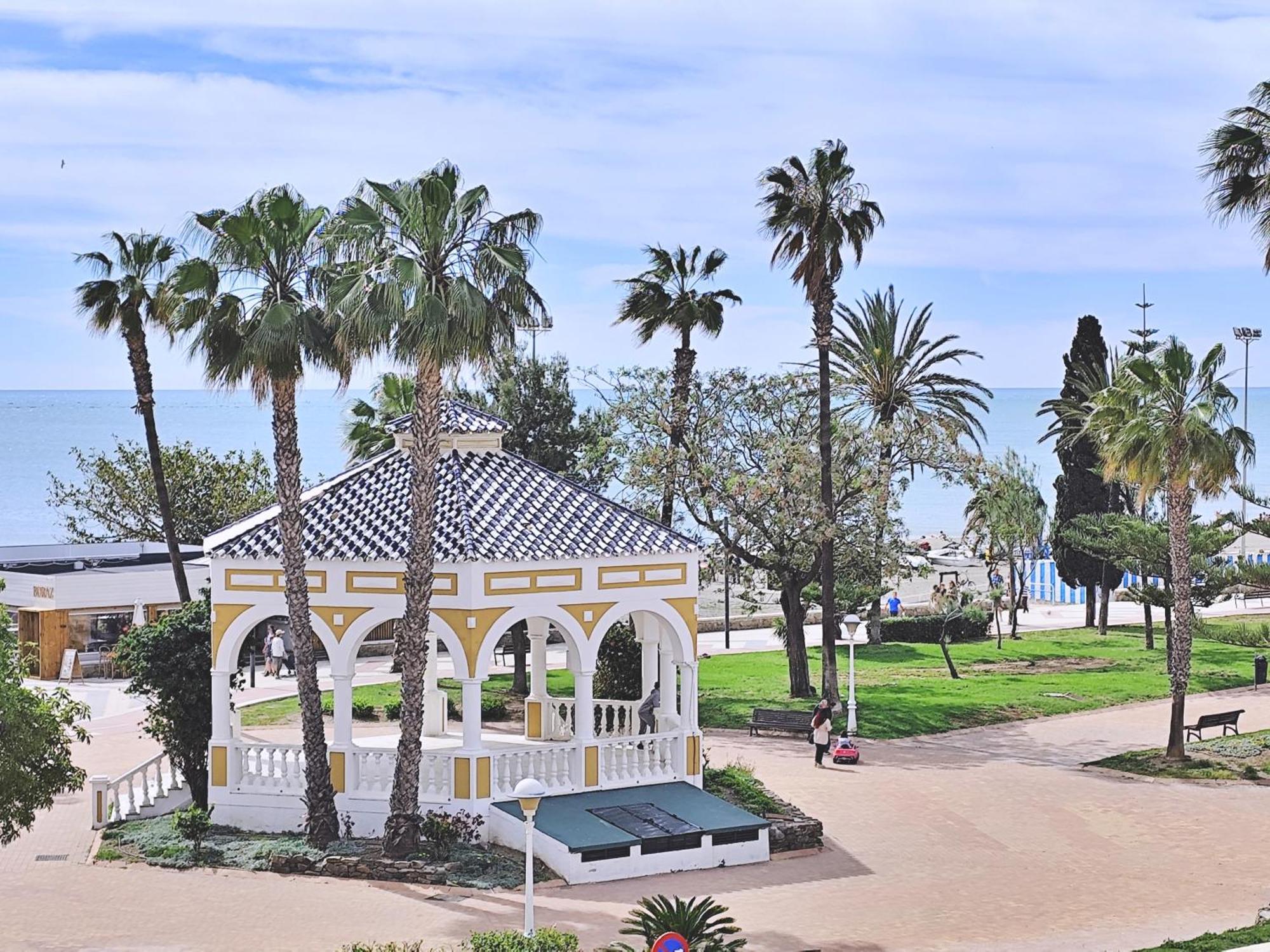 Apartamento El Nido Torre Del Mar Eksteriør billede