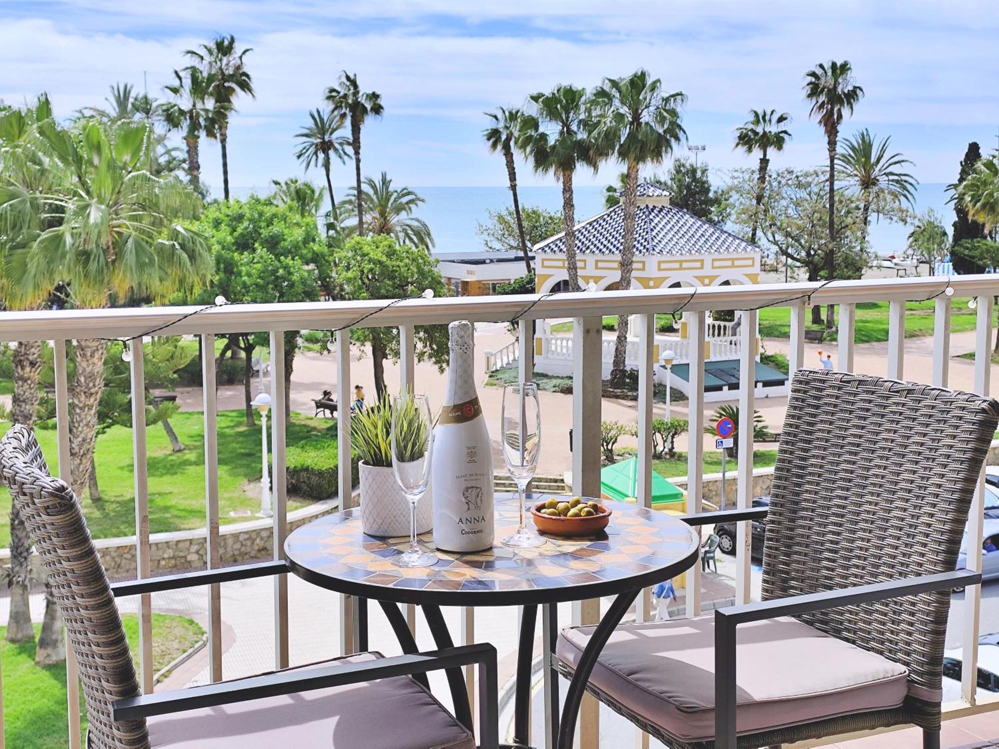 Apartamento El Nido Torre Del Mar Eksteriør billede